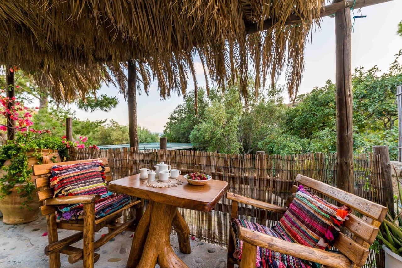 Natura Cottages Makrýgialos Zewnętrze zdjęcie