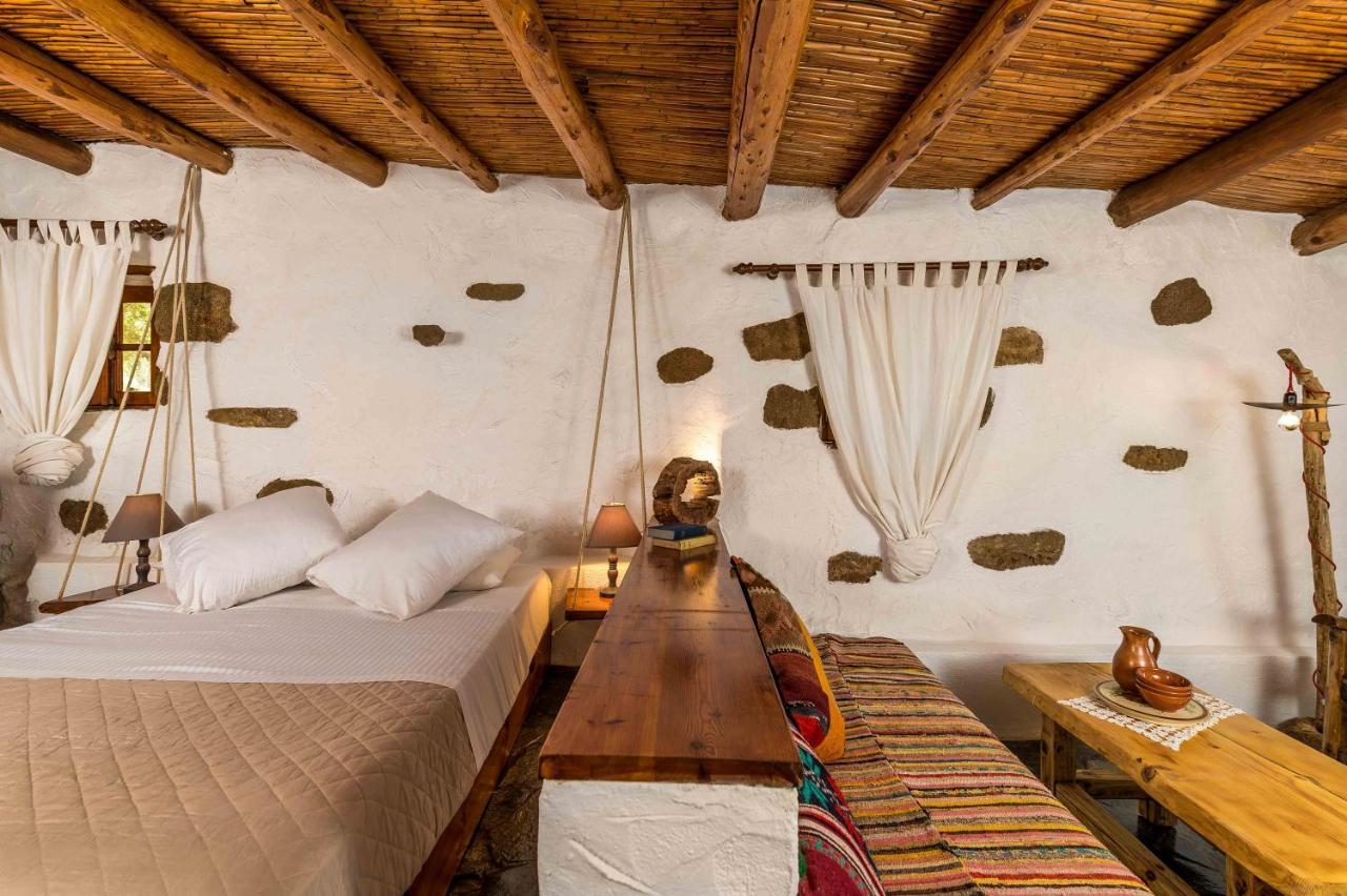 Natura Cottages Makrýgialos Zewnętrze zdjęcie