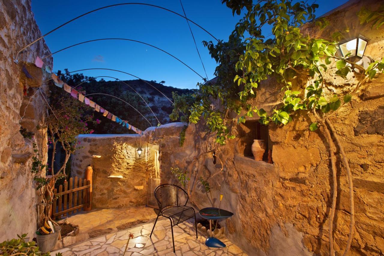 Natura Cottages Makrýgialos Zewnętrze zdjęcie